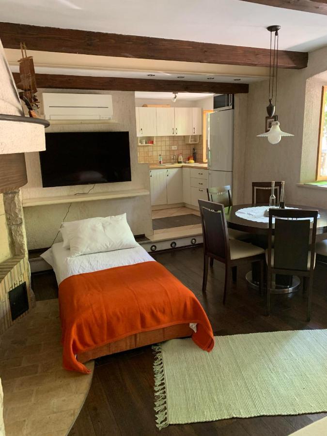 Apartments Smit Црес Екстер'єр фото